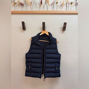 J. Crew Women’s puffer vest, navy Large